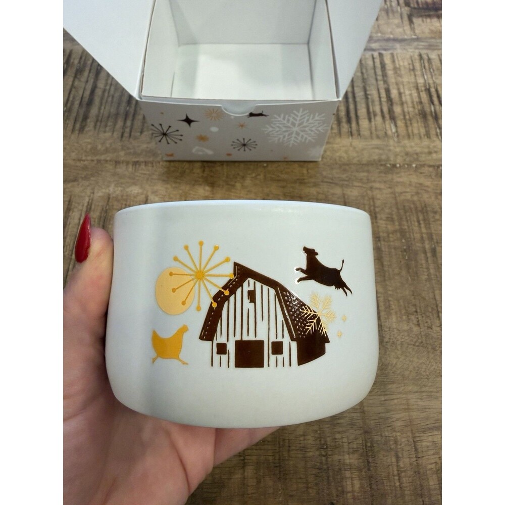 Retro Style Farm Christmas Scented Candle‎ Organic Valley Candle NIB